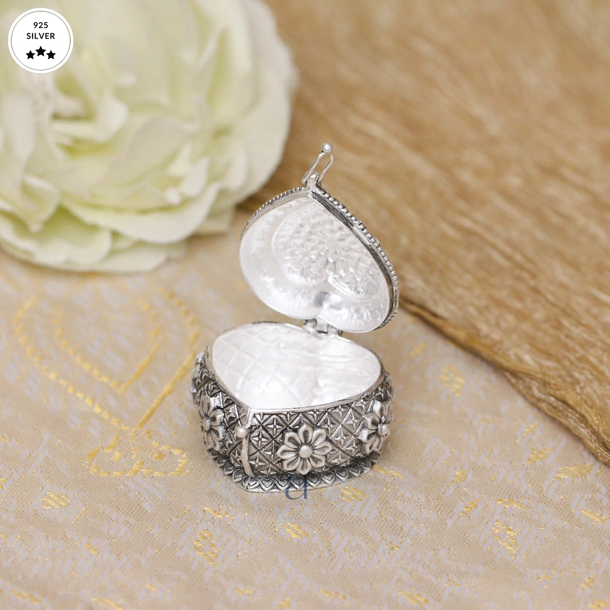 Antique Silver Karanda in Heart Shape