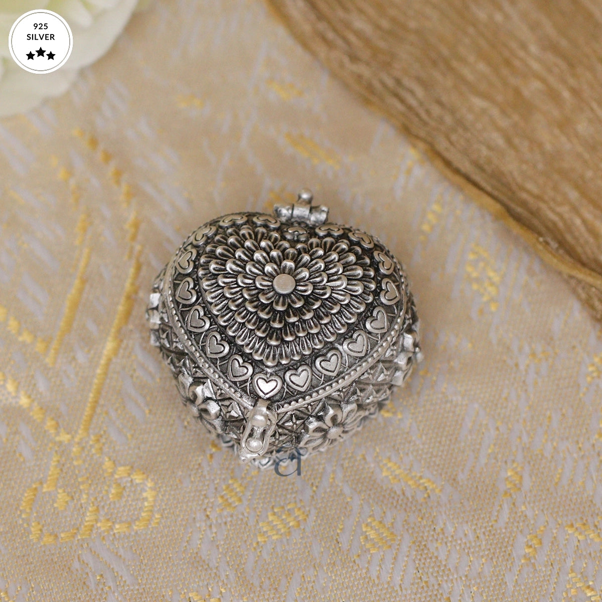Antique Silver Karanda in Heart Shape