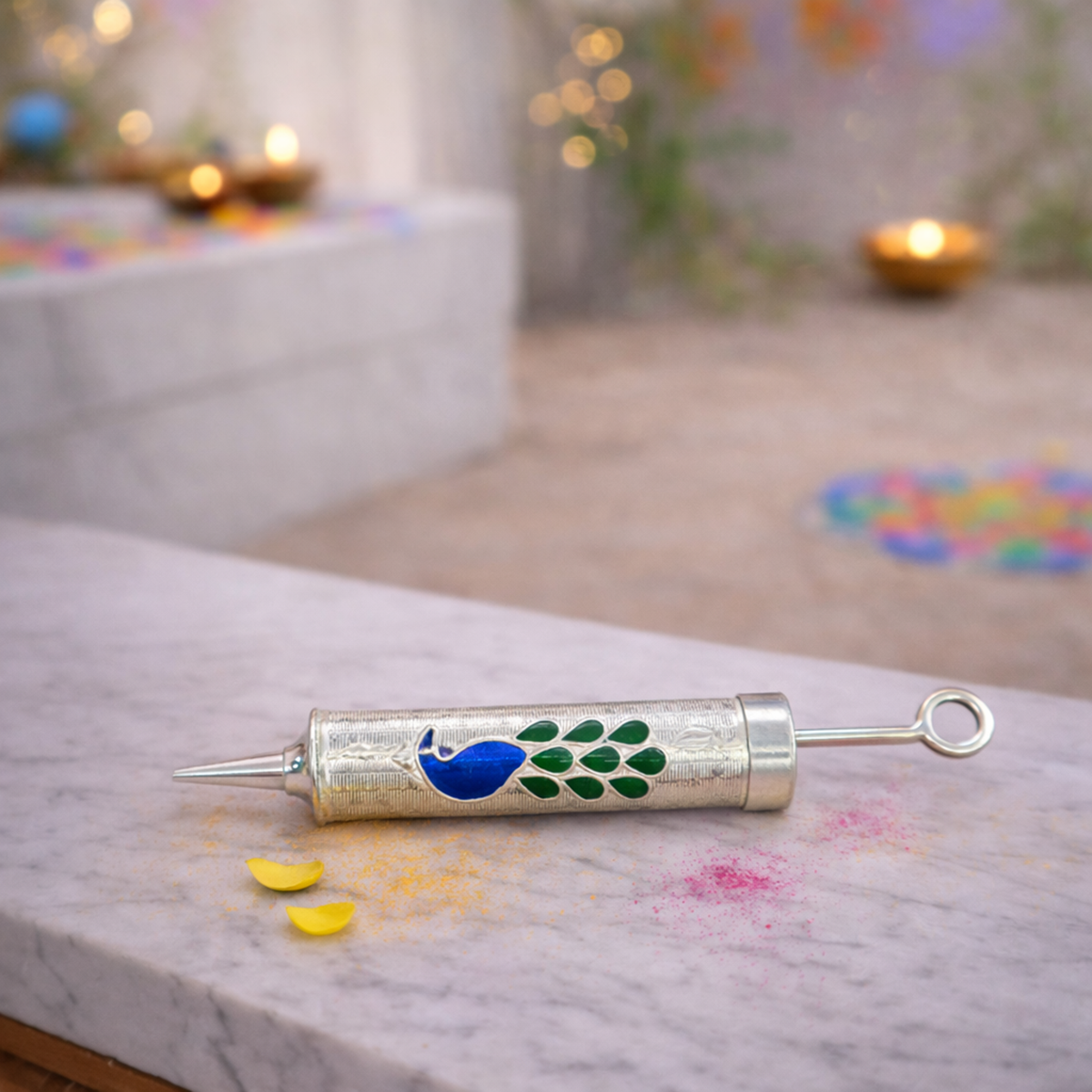 Bucket Pichkari for a Colorful Festival