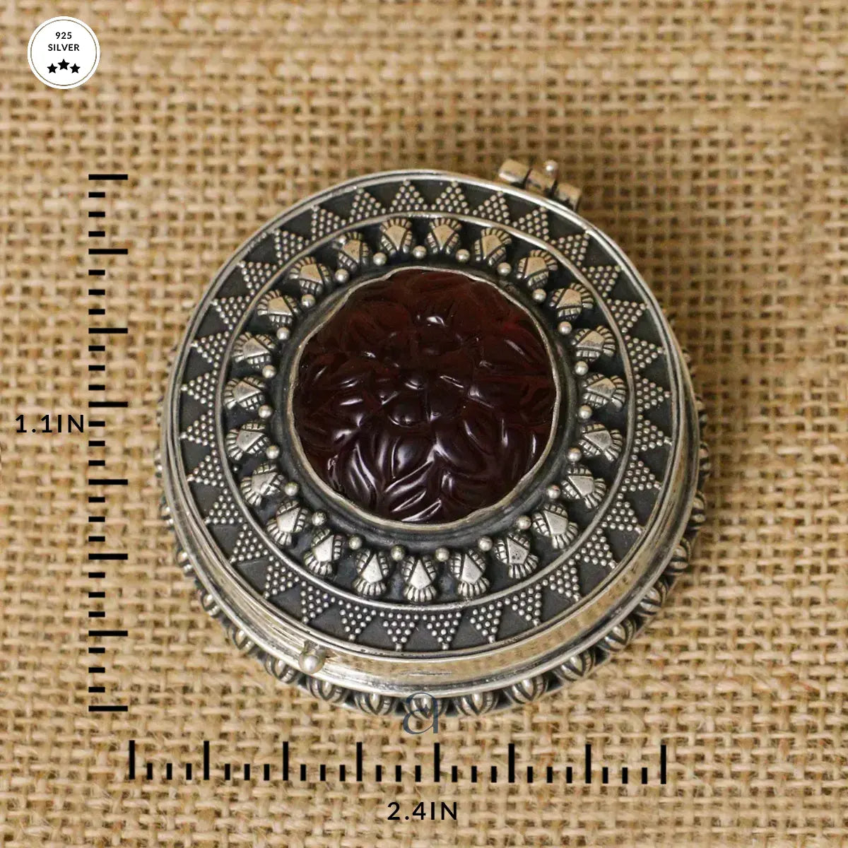 925 Red Floral Stoned Antique Silver Dabbi