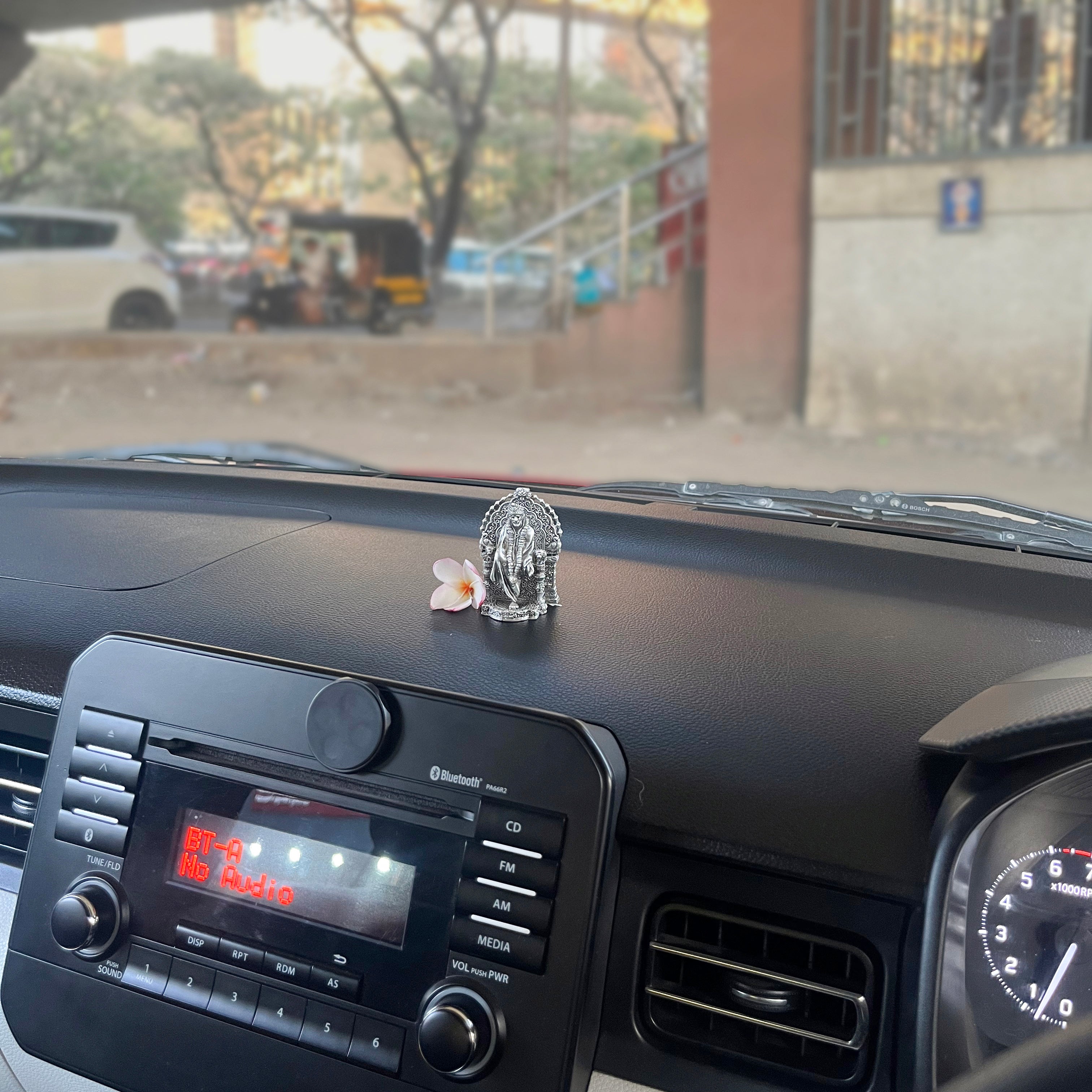 Divine Sai Baba Idol for Car (1.2) IN