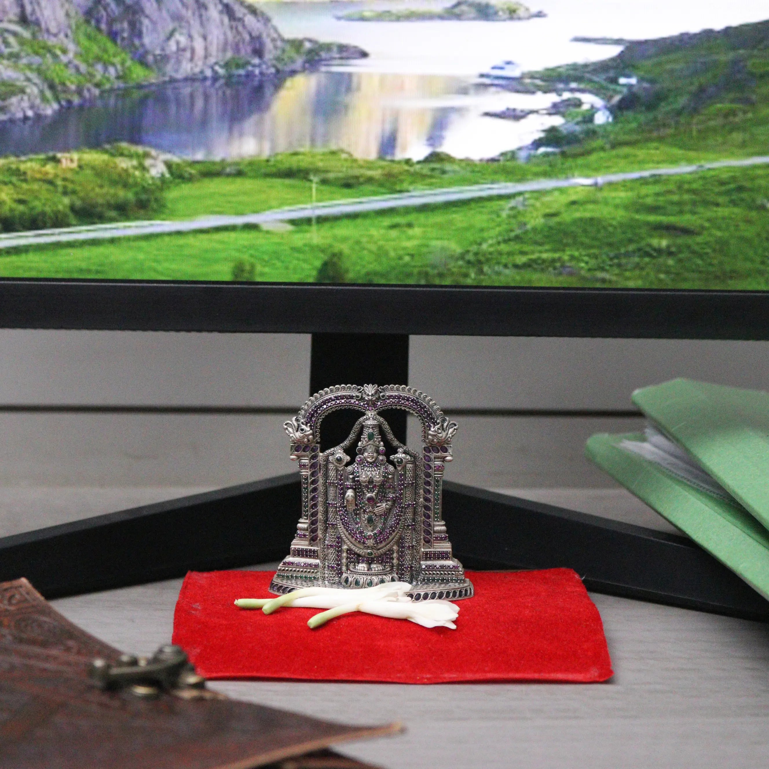 Balaji Idol for Office Peace & Success