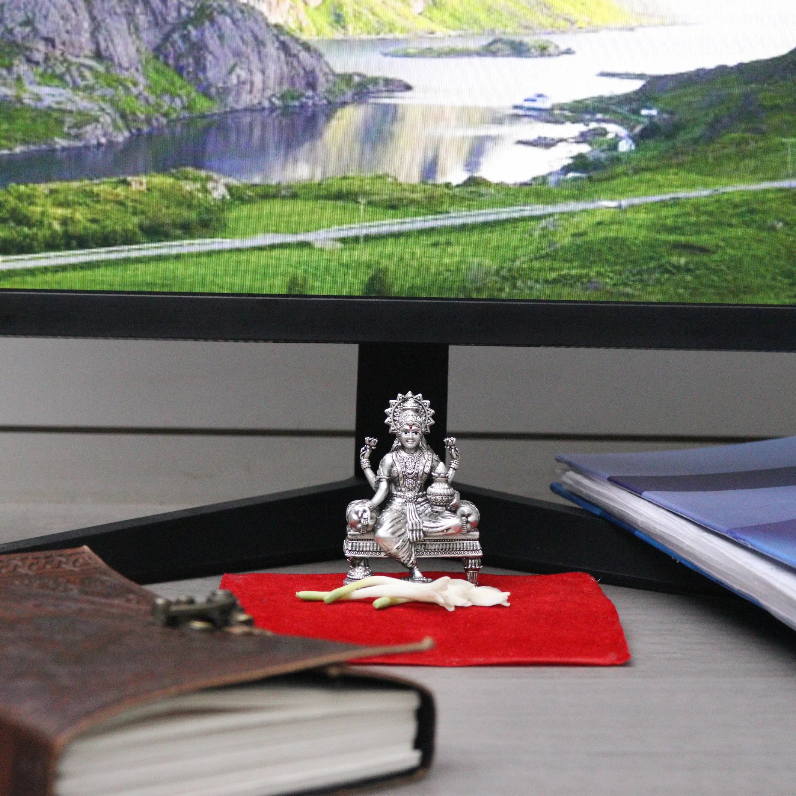 Goddess Lakshmi Idol for Office Desk