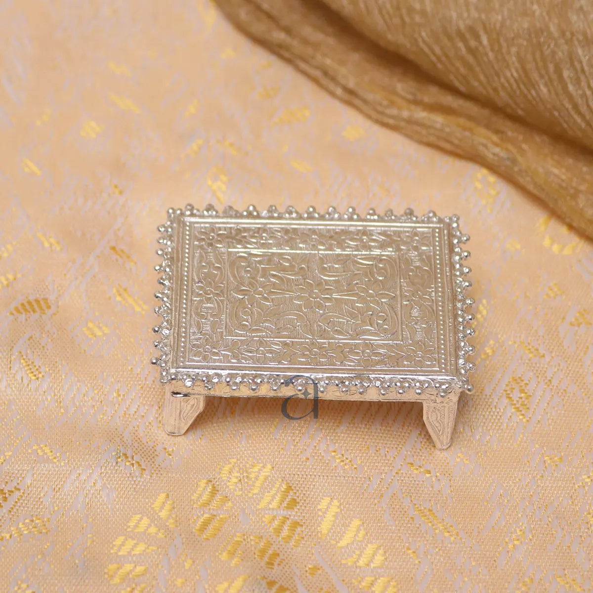 Silver Paat With Floral Designs