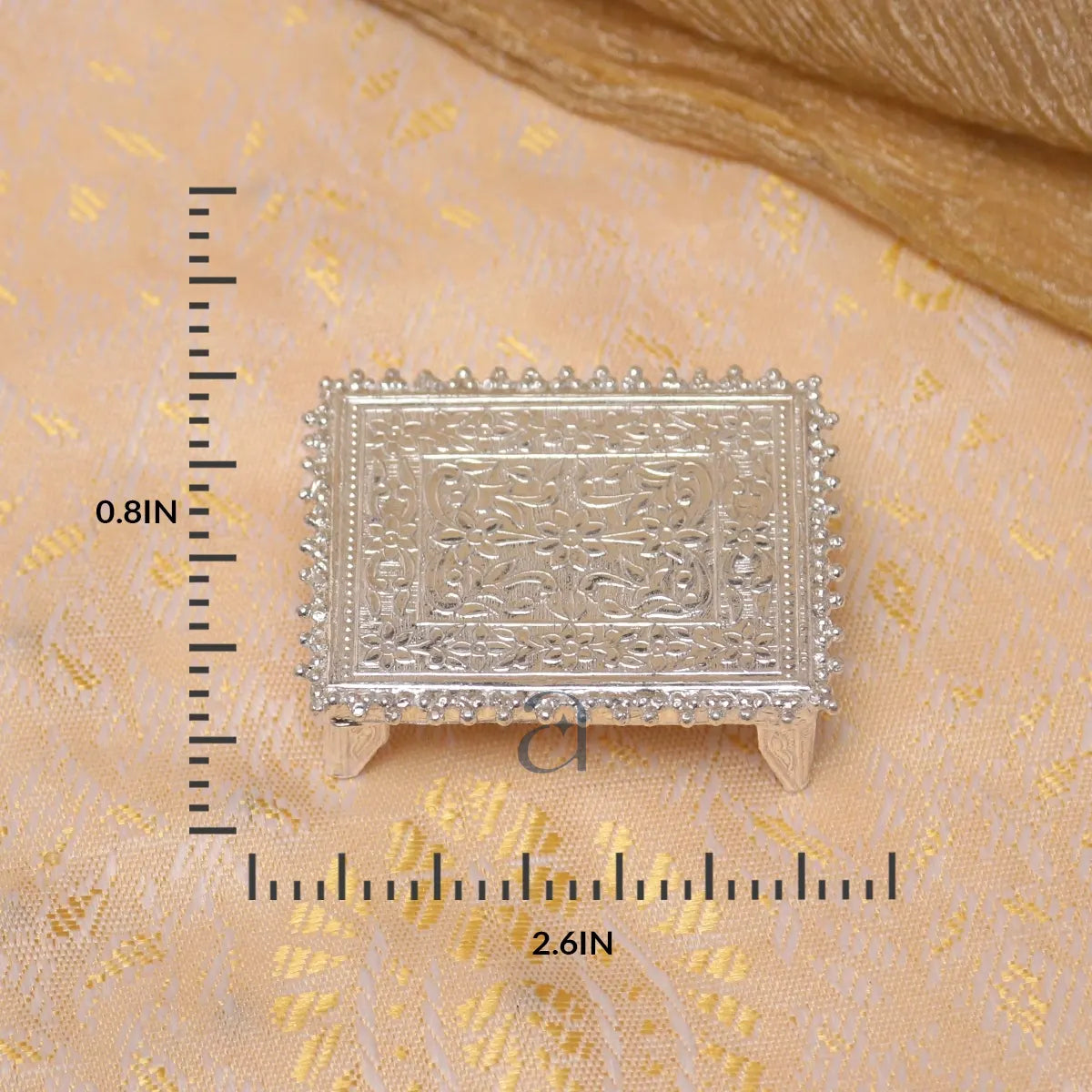 Silver Paat With Floral Designs