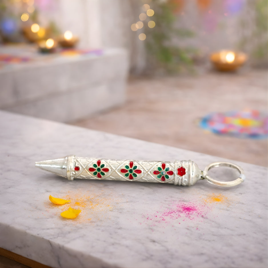 Exquisite Silver Pichkari