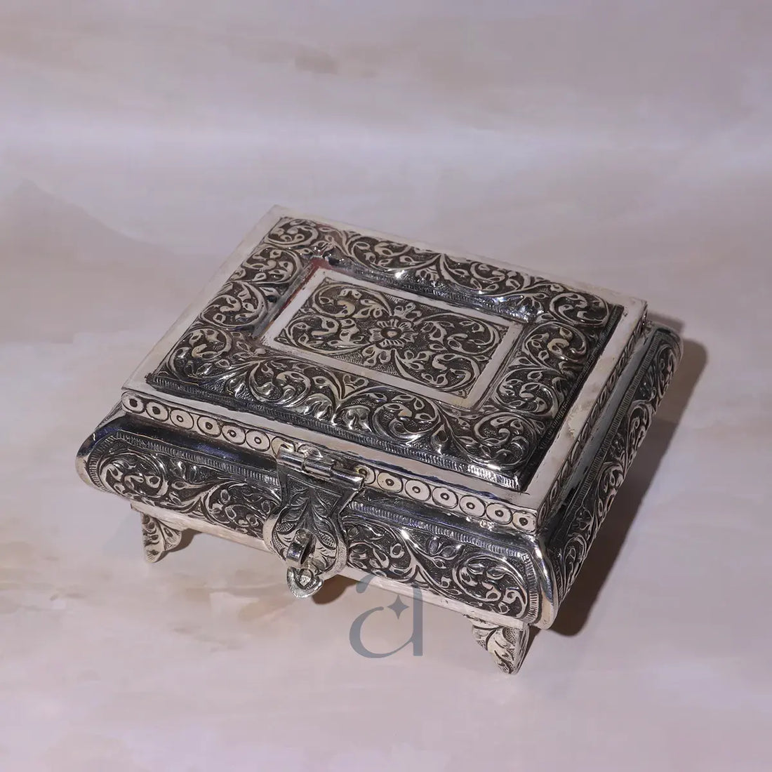 925 Antique Silver Dry Fruits Case