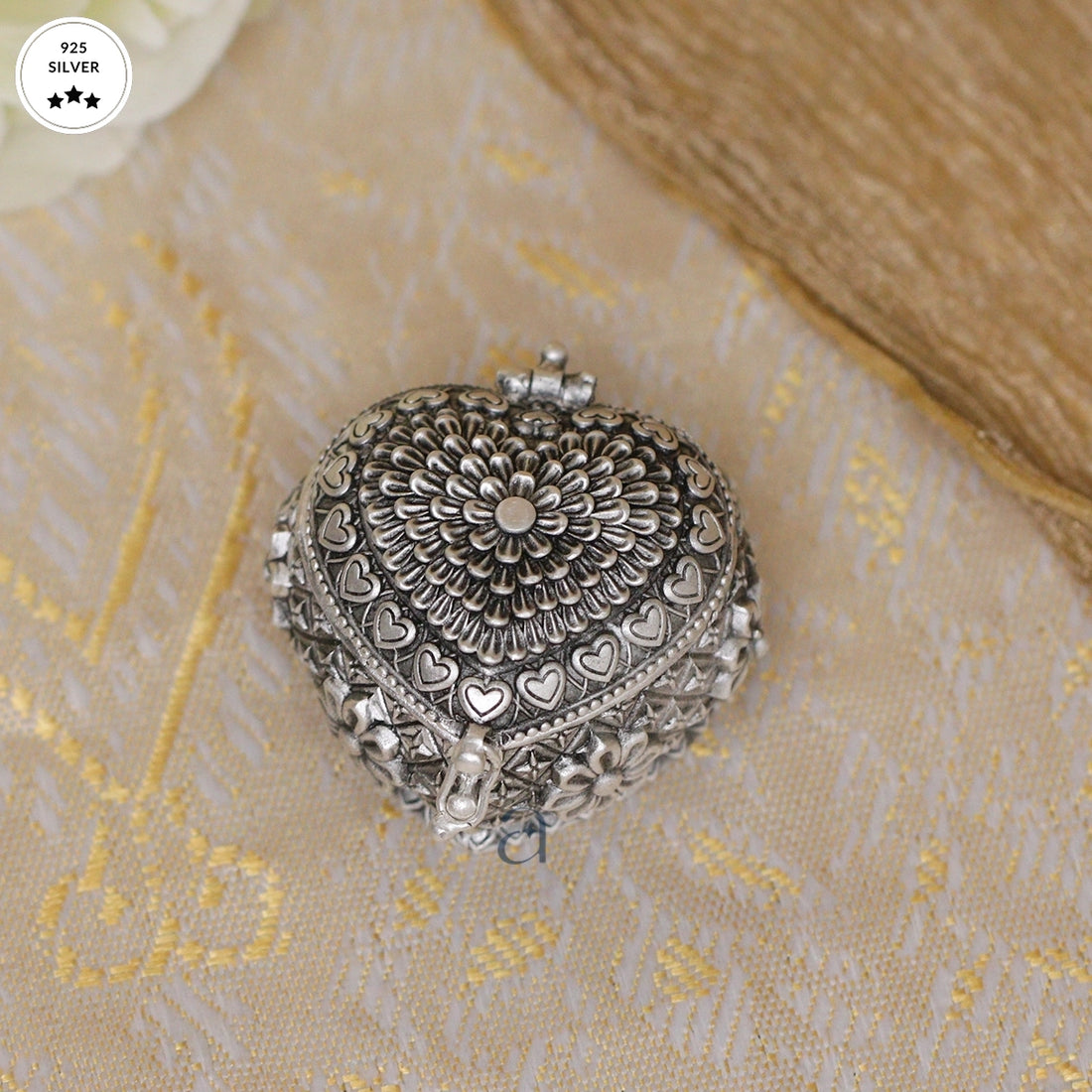 Antique Silver Karanda in Heart Shape