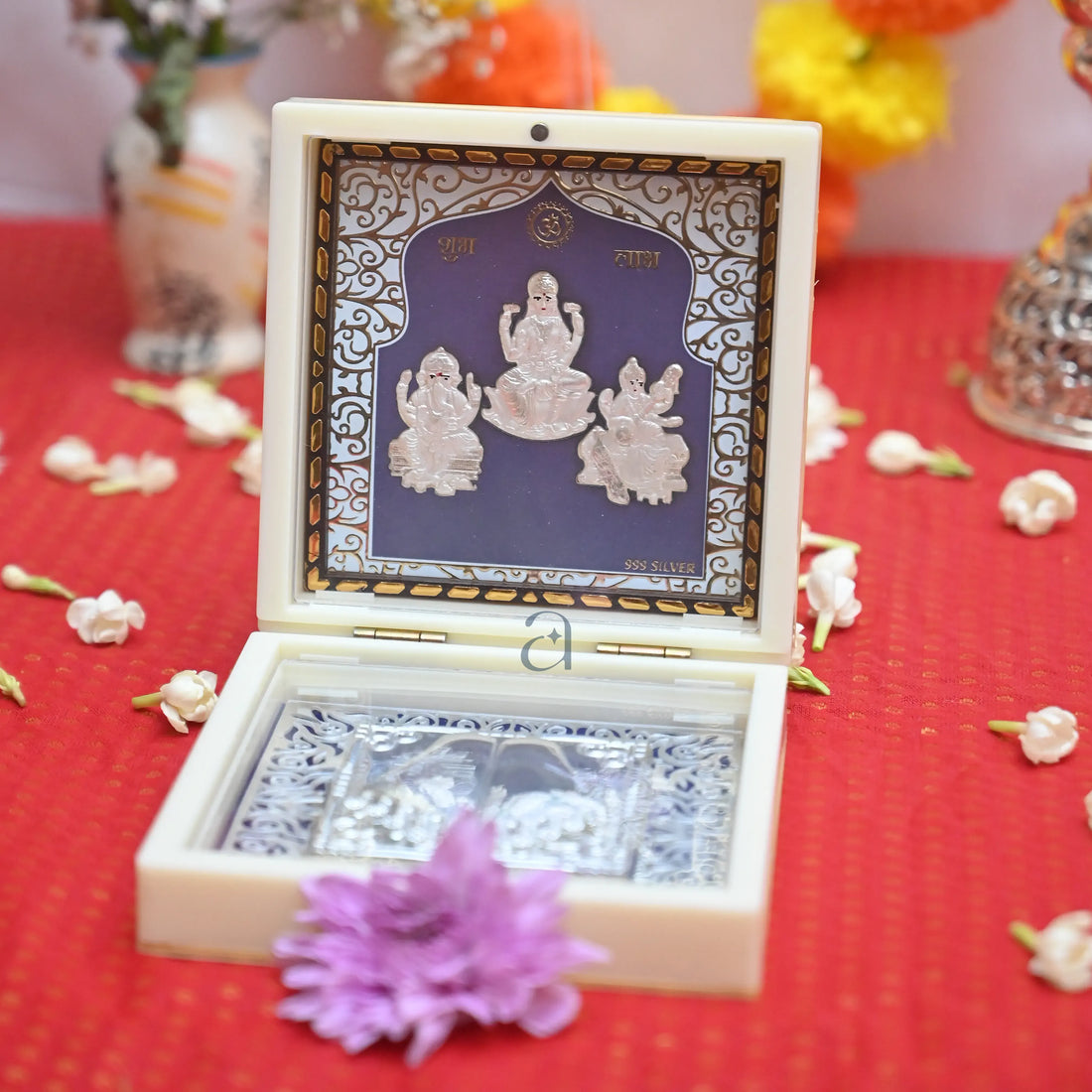 Trimurti Pocket Temple