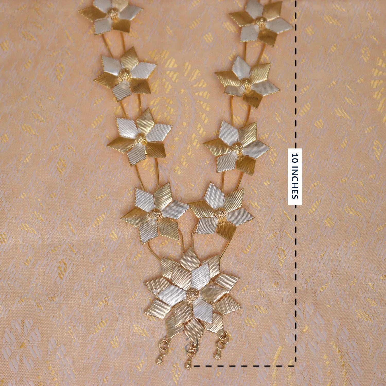 Traditional Floral Haar