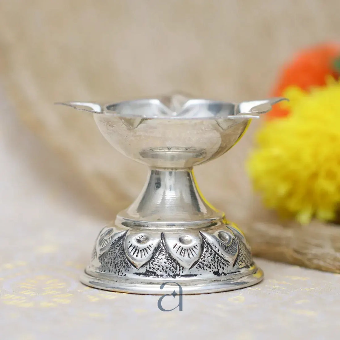 Sparkling Silver Niranjan Diya