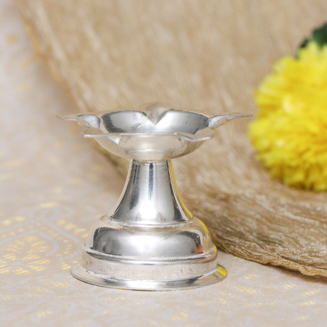 Dazzling Silver Niranjan Diya