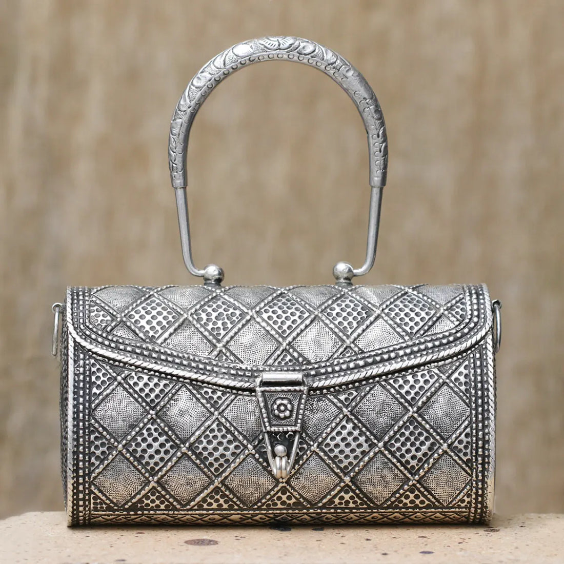 Heritage Collection Antique Silver Purse