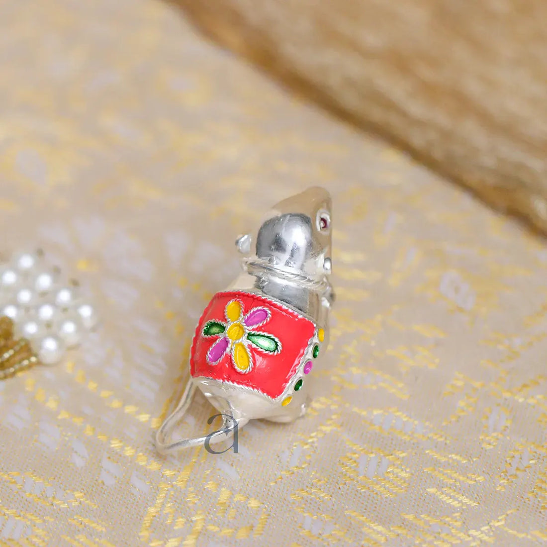 Pink Colored Silver Mushakraj