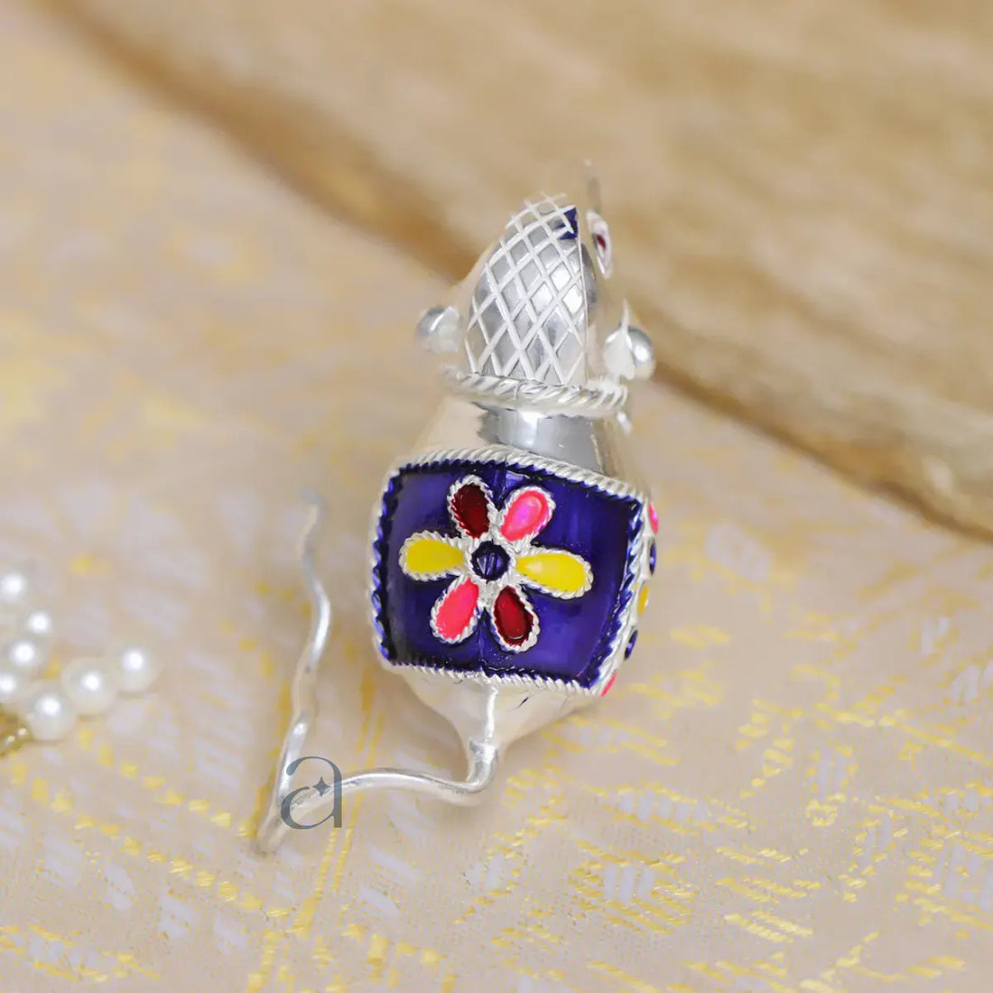 Blue Silver Divine Mushakraj
