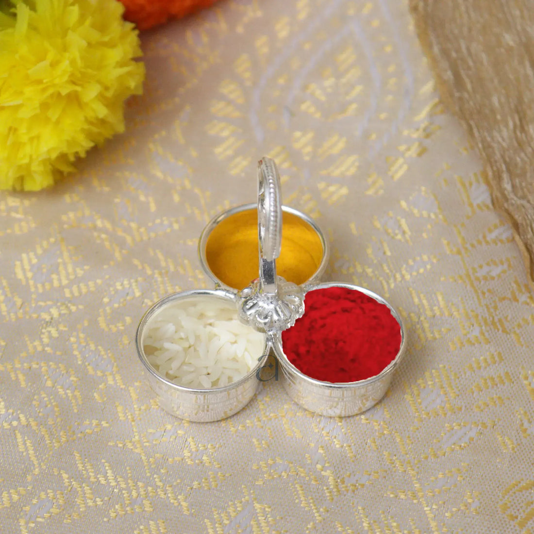 Elegant Designed Silver Karanda