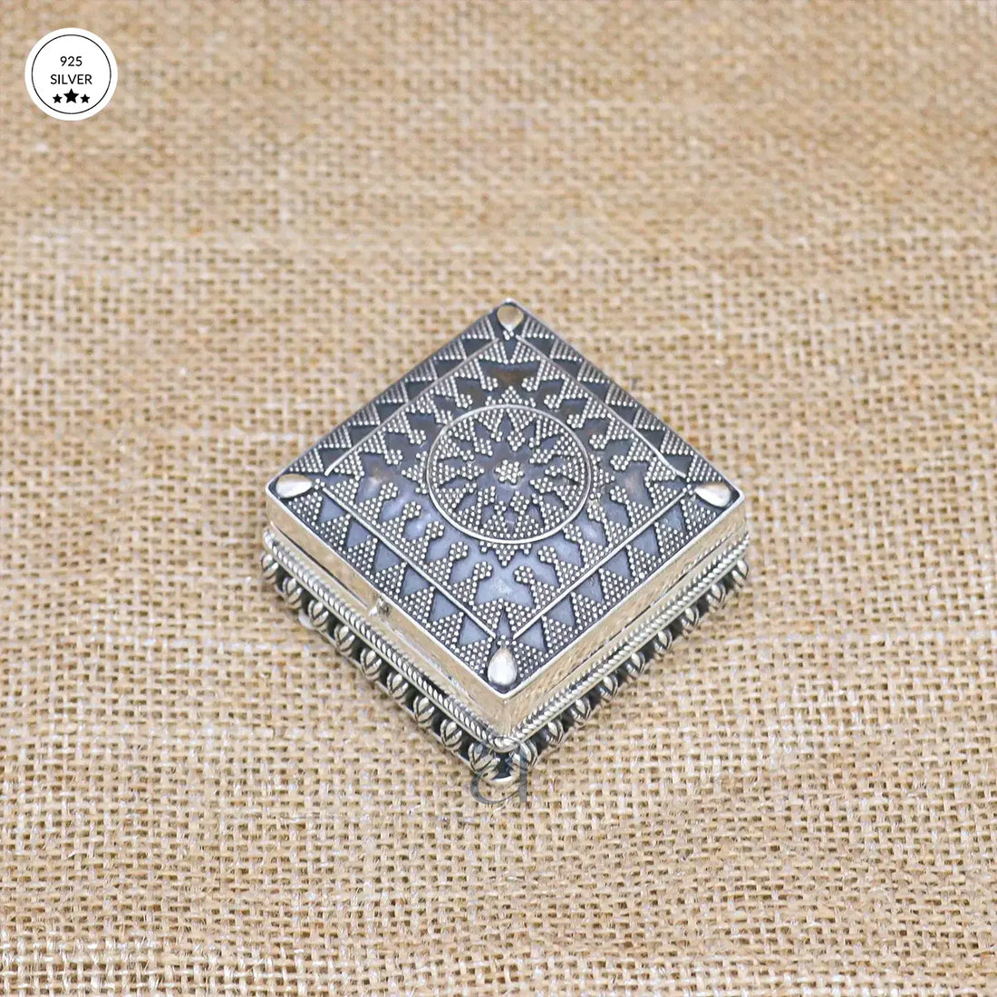 925 Antique Silver Pointillism Design Dabbi