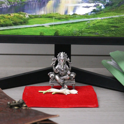 Elegant Ganesh Idol for Office Desk