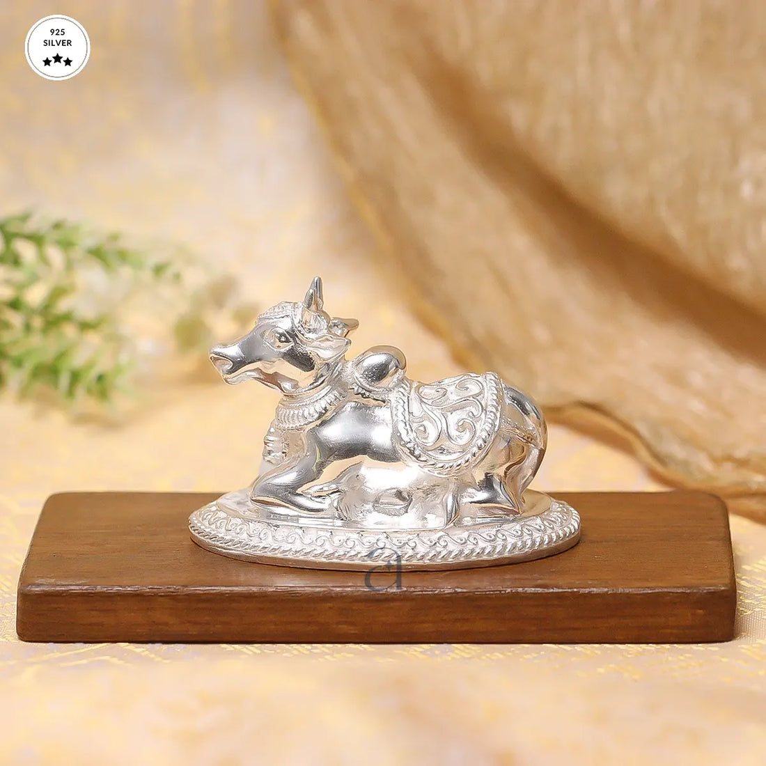 925 Solid Silver Nandi