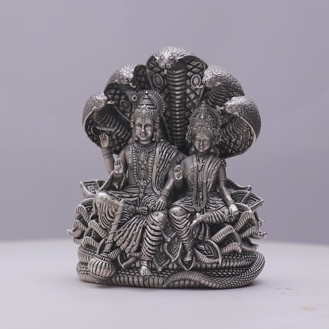 925 Sterling Silver Antique Finish Hollow Vishnu Lakshmi Idol